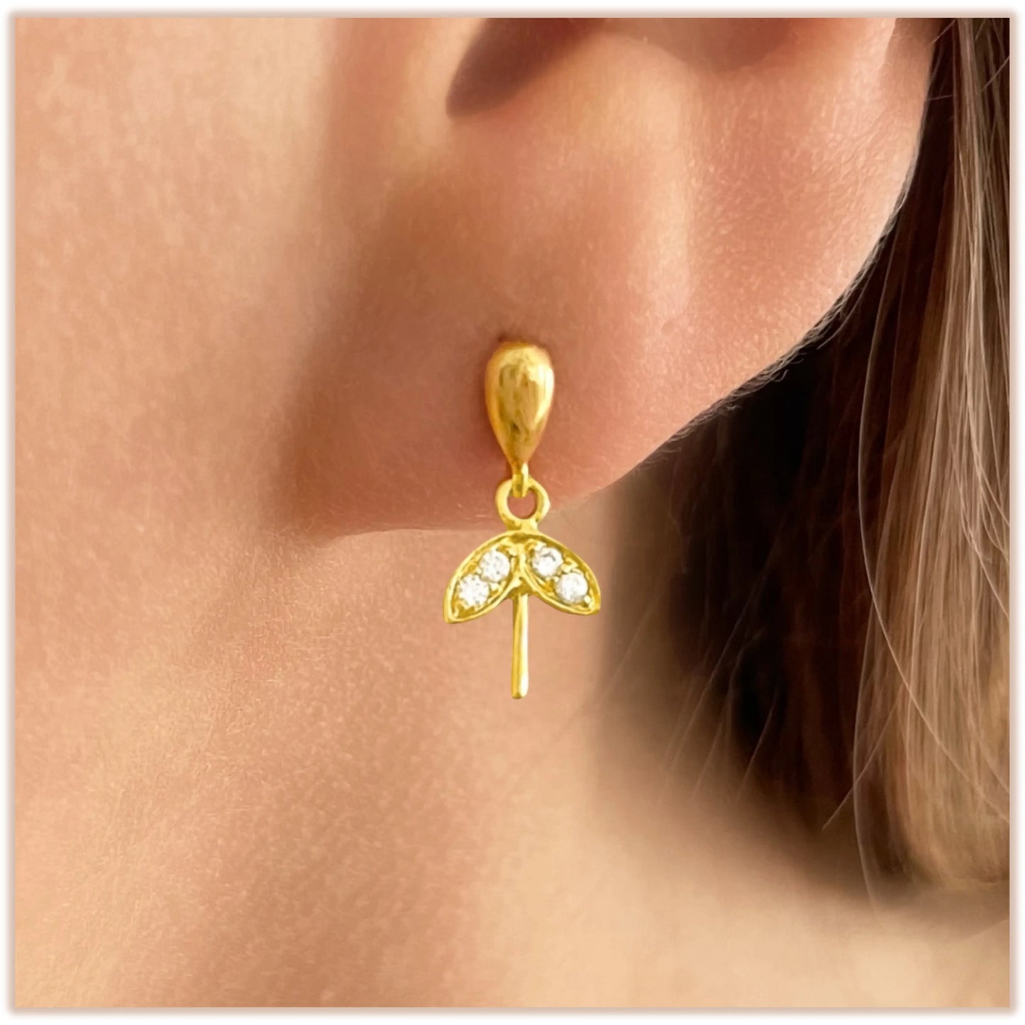 Boucles d'oreilles puces dorées et pendentif à zircons - Insaisissable Frasque Bijoux